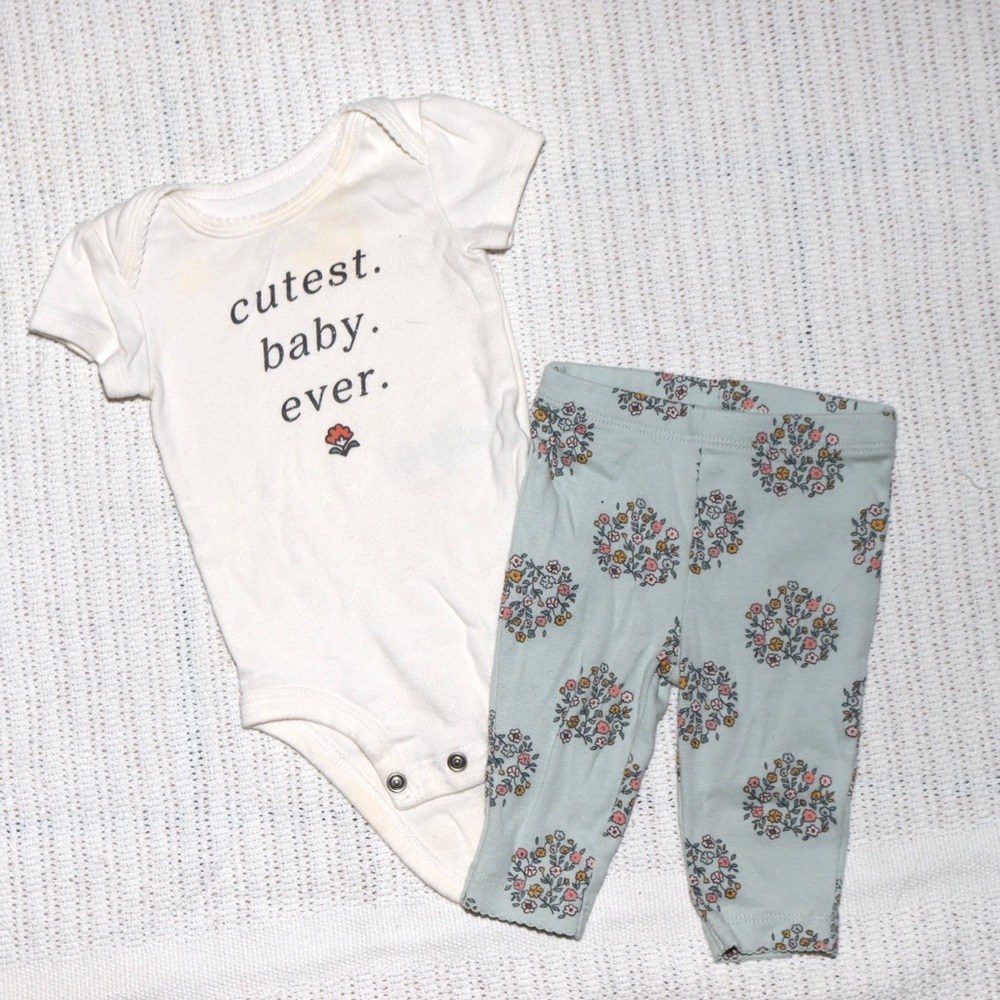 Carter’s baby girl outfit